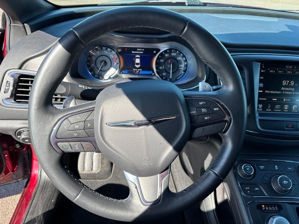 2016 Chrysler 200 S