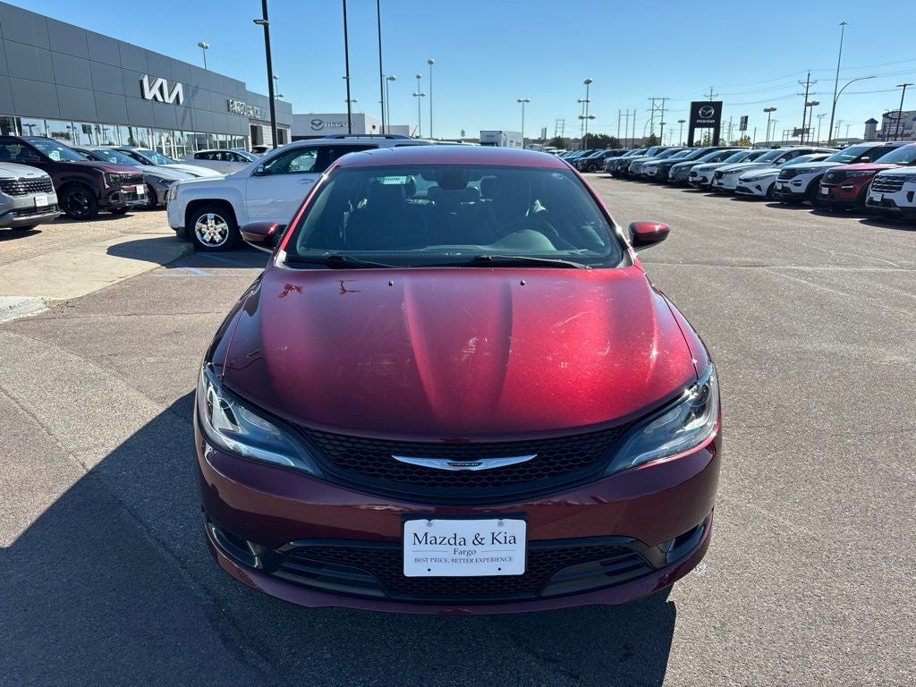 2016 Chrysler 200 S