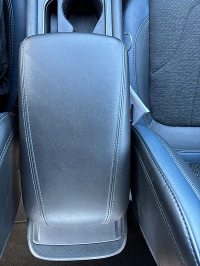 2016 Chrysler 200 S