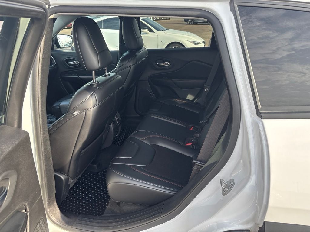 2019 Jeep Cherokee Trailhawk