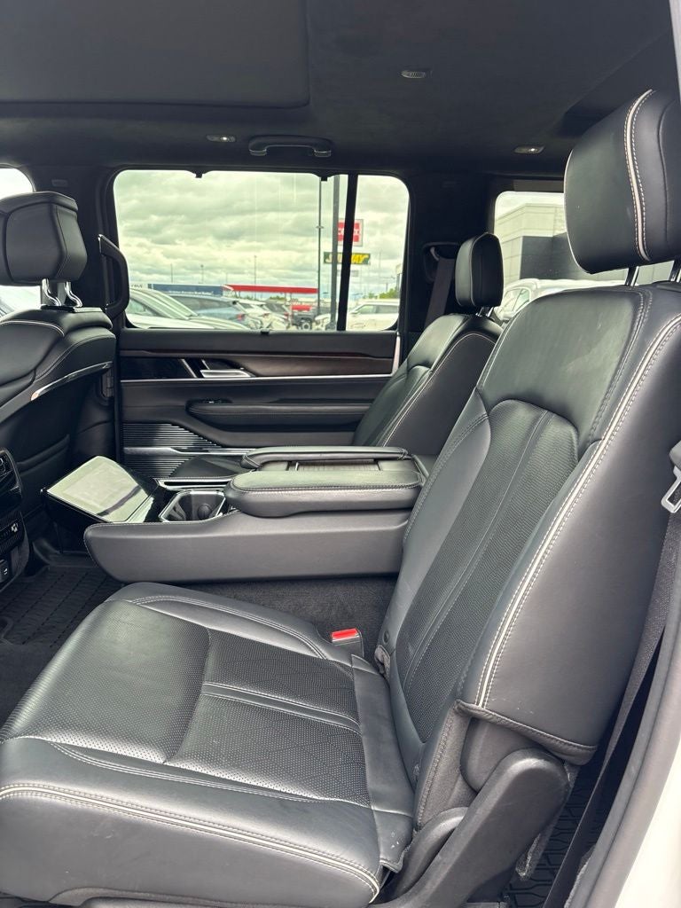 2023 Jeep Grand Wagoneer Series II