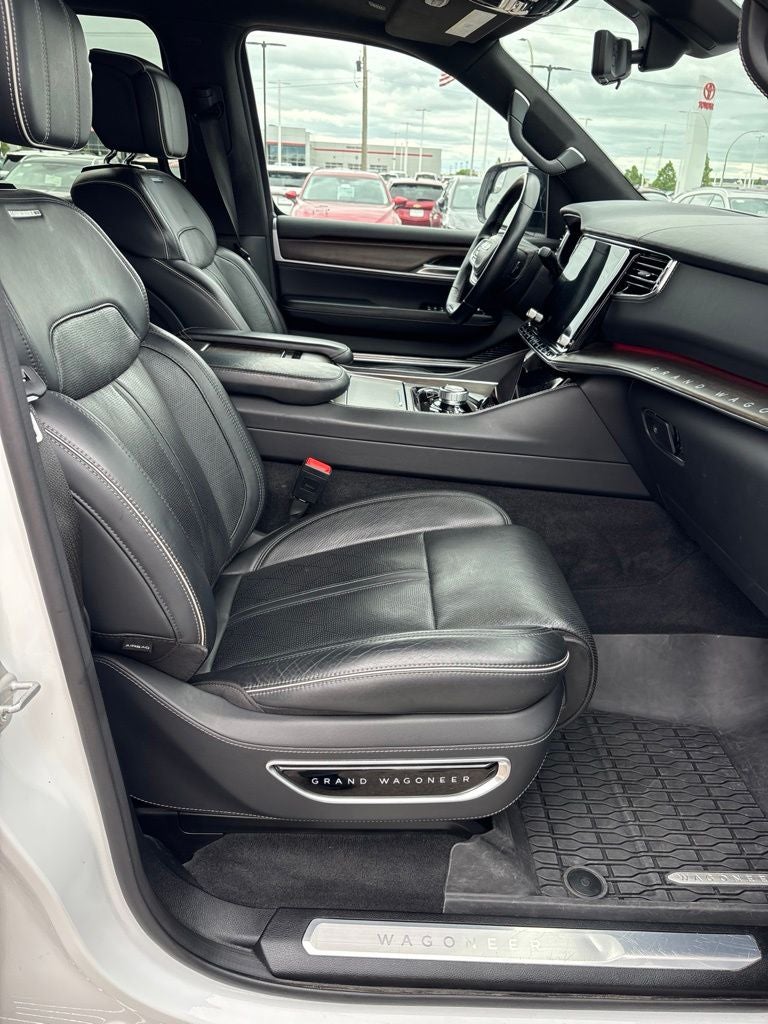 2023 Jeep Grand Wagoneer Series II