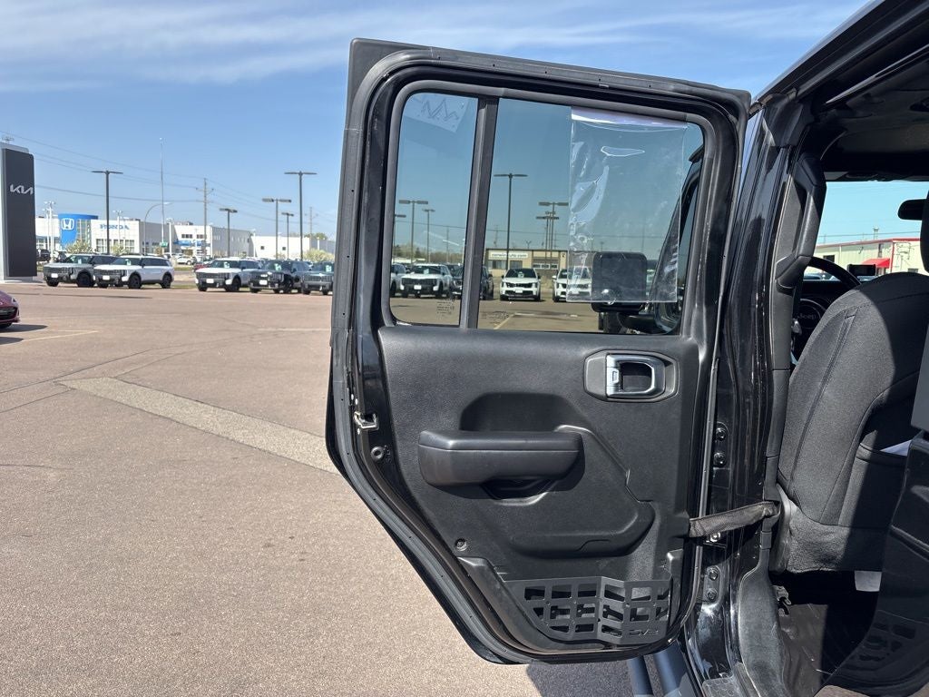 2020 Jeep Gladiator Sport