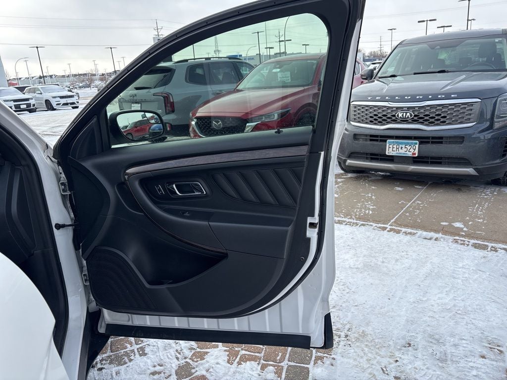 2016 Ford Taurus Limited