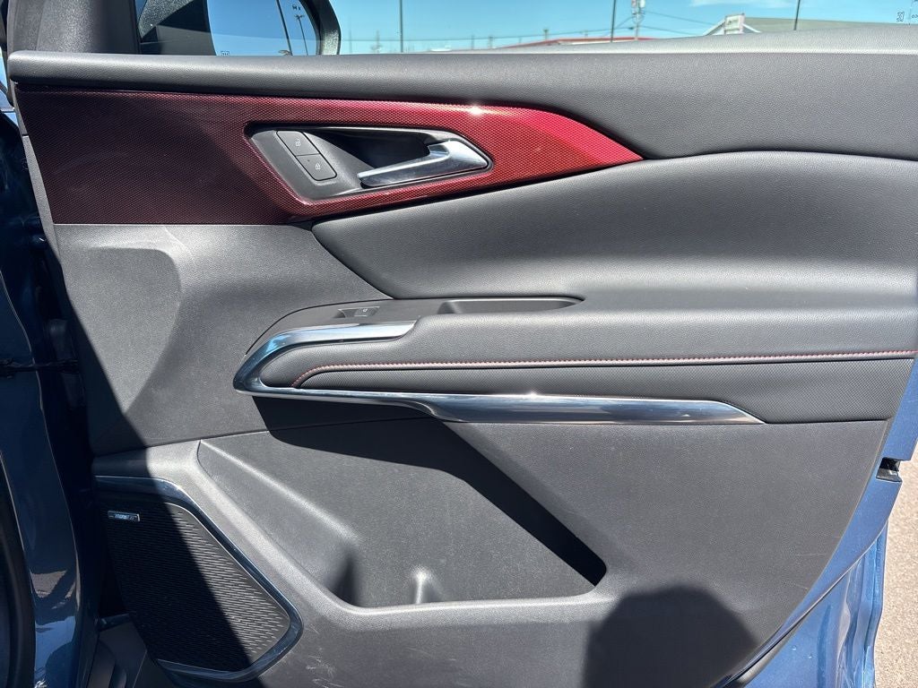 2025 Chevrolet Traverse Z71