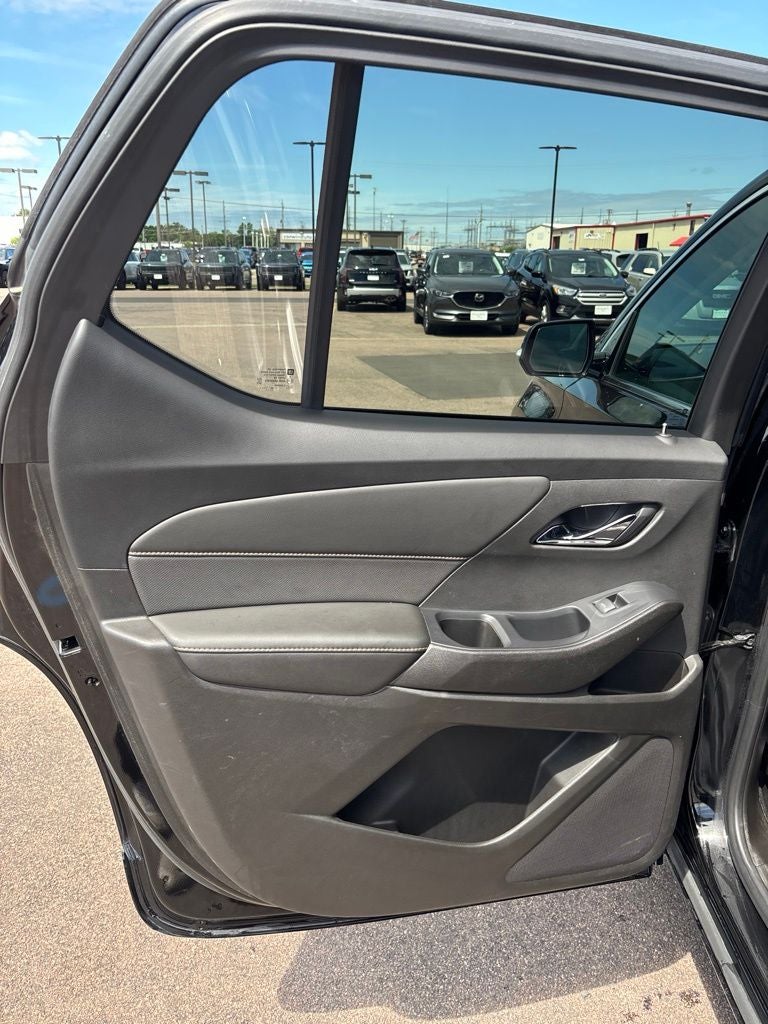 2021 Chevrolet Traverse Premier