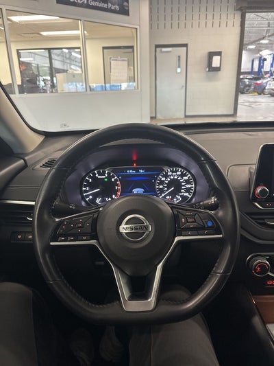 2021 Nissan Altima 2.5 SV