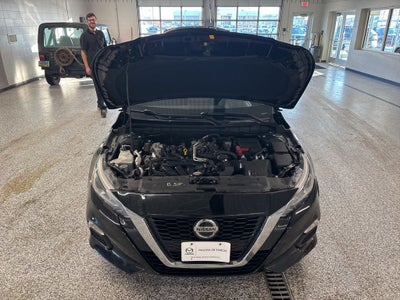 2021 Nissan Altima 2.5 SV