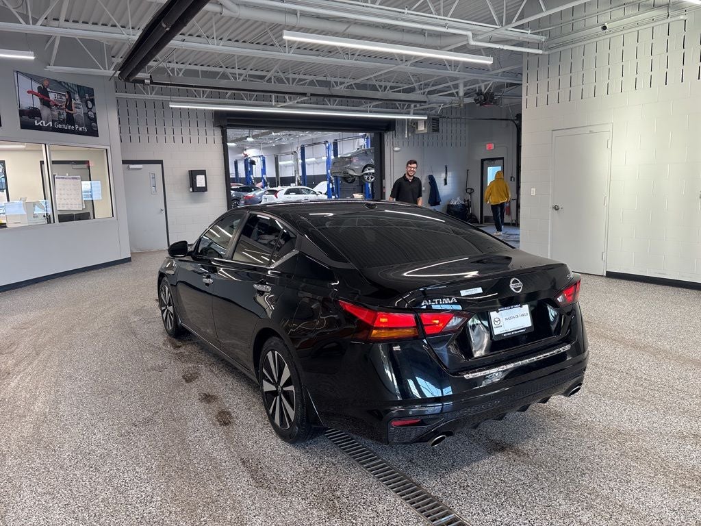 2021 Nissan Altima 2.5 SV