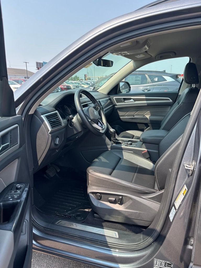 2021 Volkswagen Atlas 3.6L V6 SE w/Technology