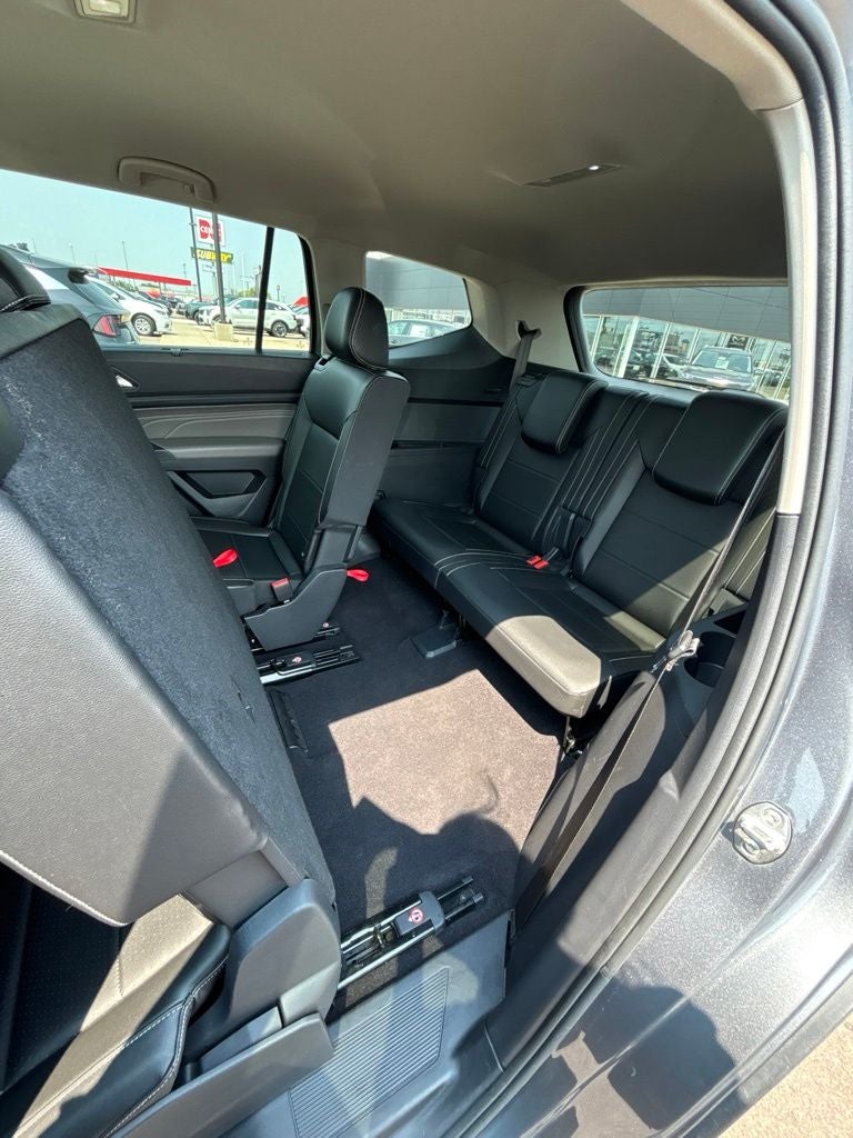 2021 Volkswagen Atlas 3.6L V6 SE w/Technology