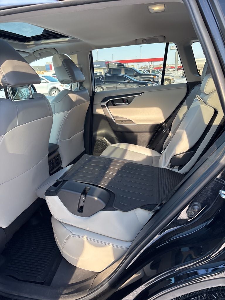 2023 Toyota RAV4 Limited