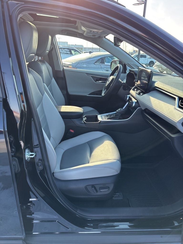 2023 Toyota RAV4 Limited