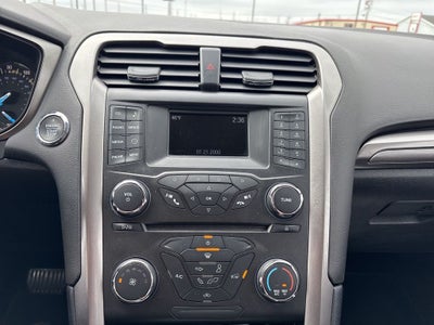 2017 Ford Fusion SE