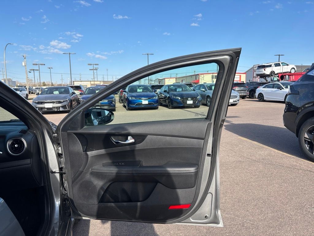 2022 Kia Forte GT-Line