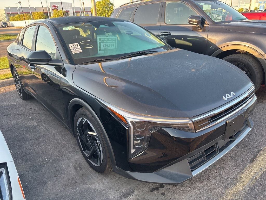 2025 Kia K4 EX