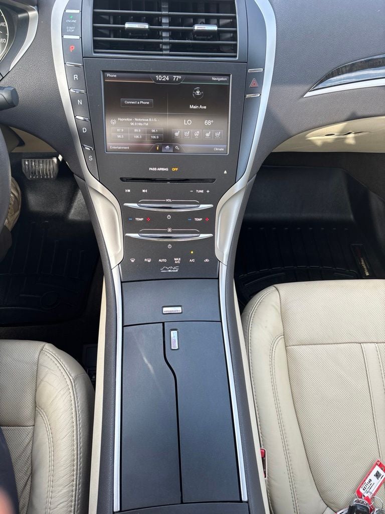 2014 Lincoln MKZ Base