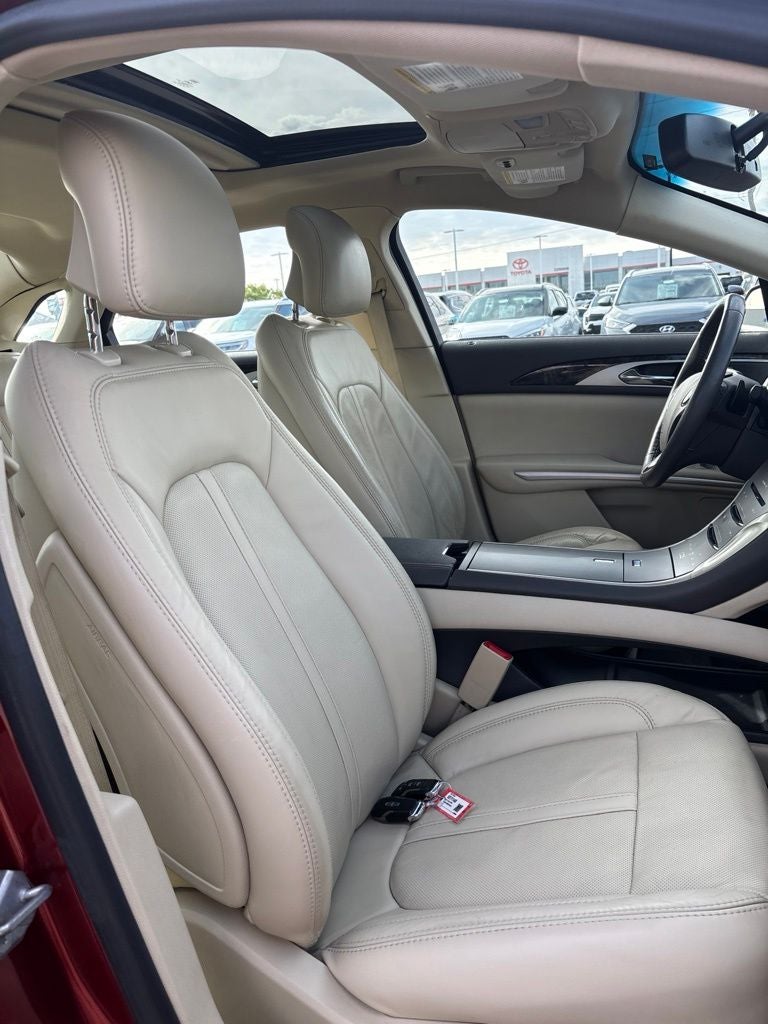 2014 Lincoln MKZ Base