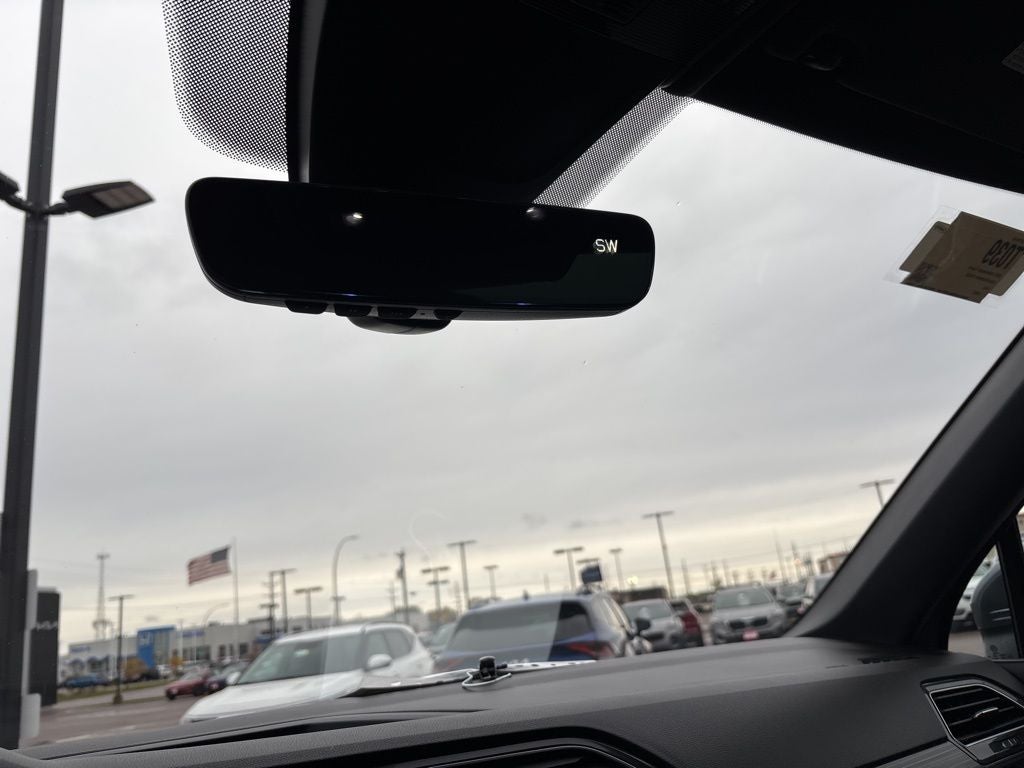 2024 Volkswagen Tiguan 2.0T SEL R-Line