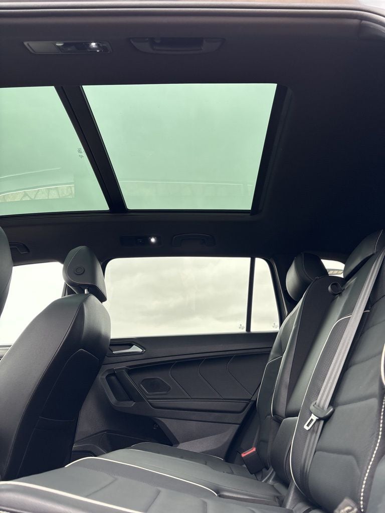 2024 Volkswagen Tiguan 2.0T SEL R-Line