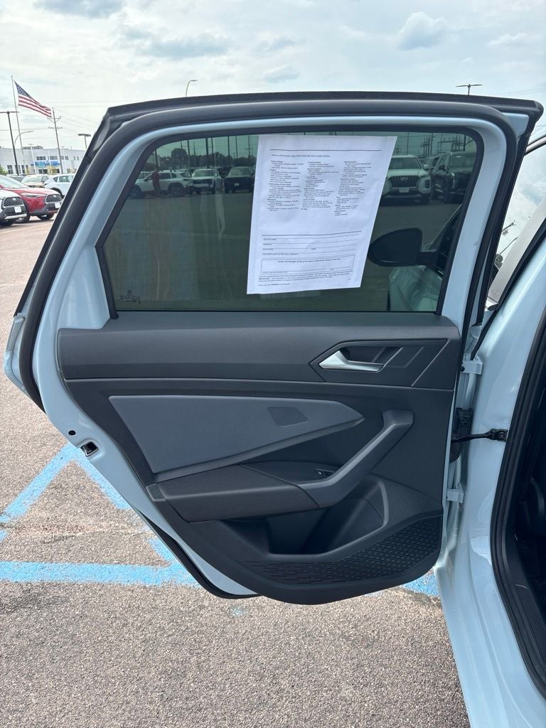 2025 Volkswagen Jetta 1.5T SE