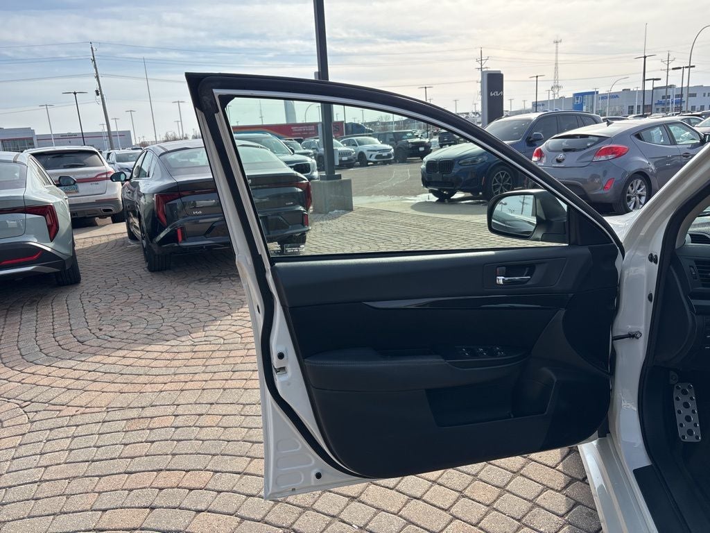 2013 Subaru Legacy 2.5i Sport