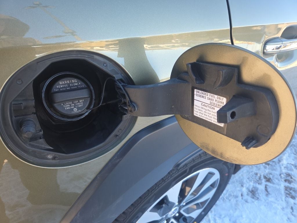 2023 Subaru Outback Touring