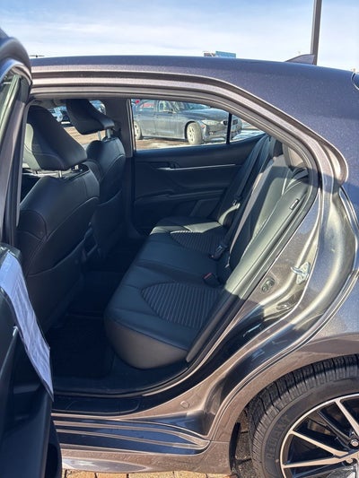 2022 Toyota Camry SE