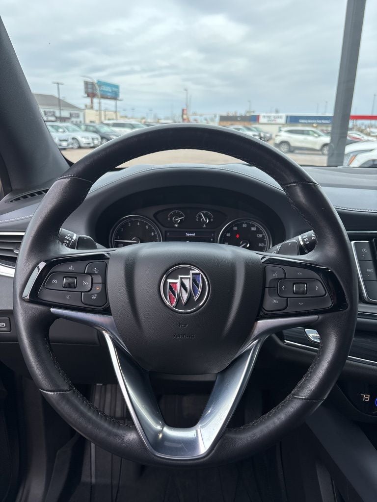 2023 Buick Enclave Essence