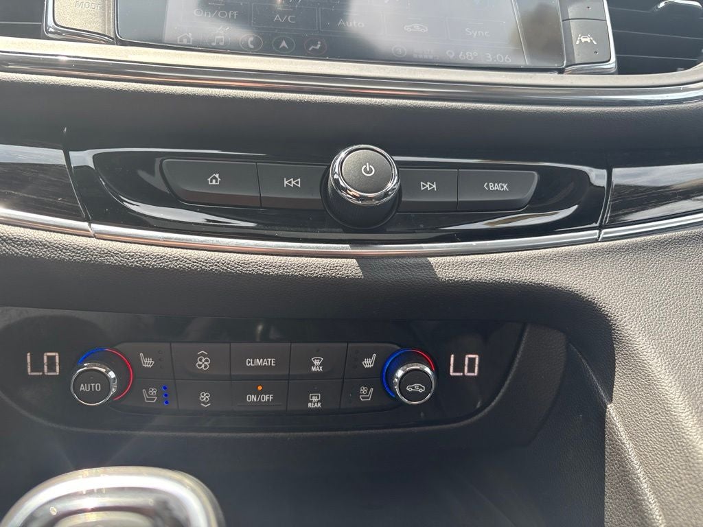 2021 Buick Enclave Avenir
