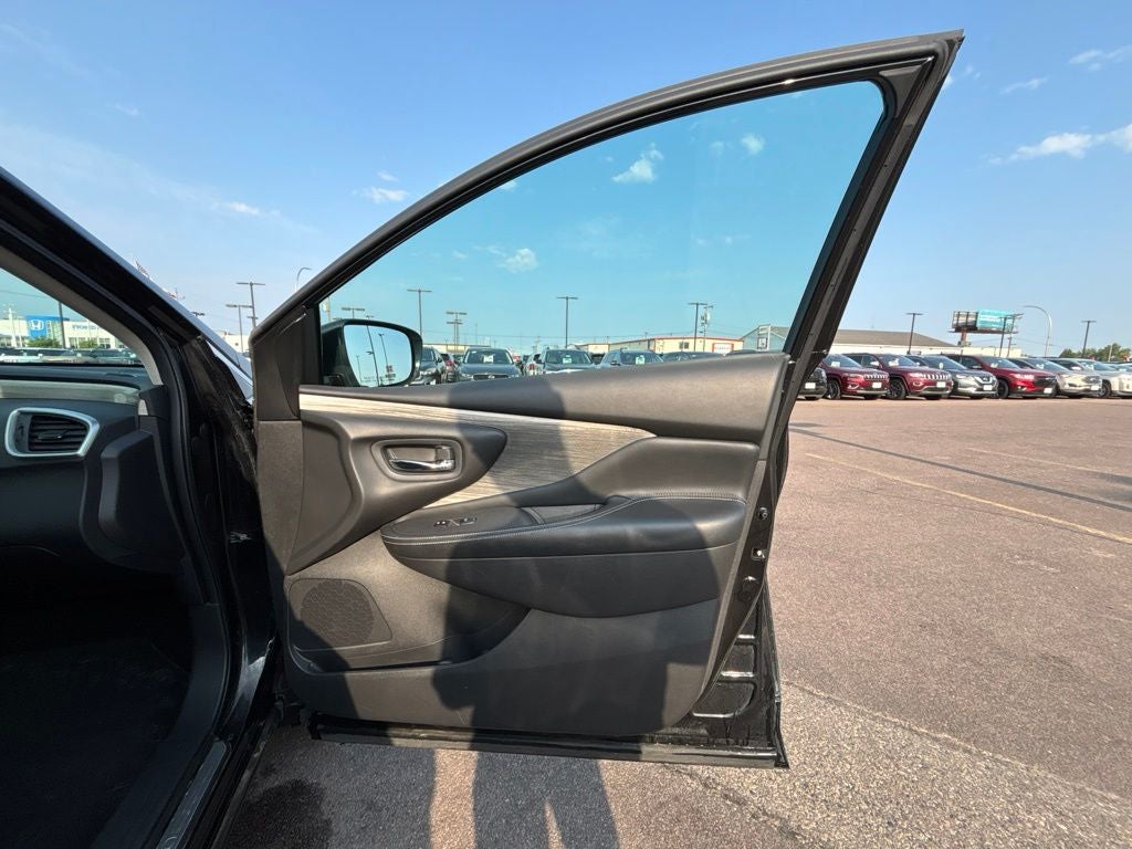 2016 Nissan Murano SV