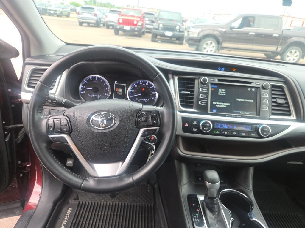 2019 Toyota Highlander LE Plus