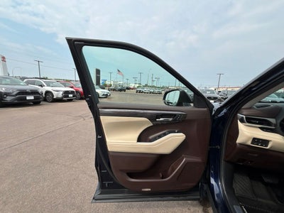 2020 Toyota Highlander Limited