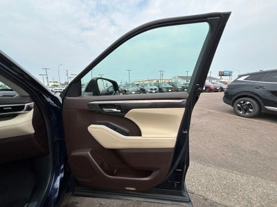2020 Toyota Highlander Limited