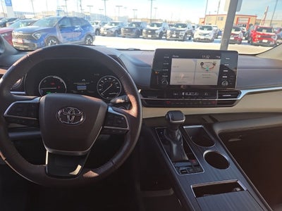 2021 Toyota Sienna Limited 7 Passenger