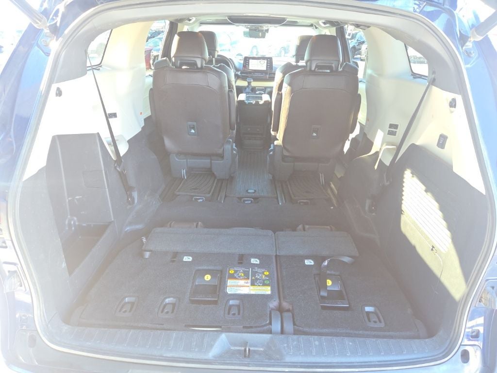 2021 Toyota Sienna Limited 7 Passenger