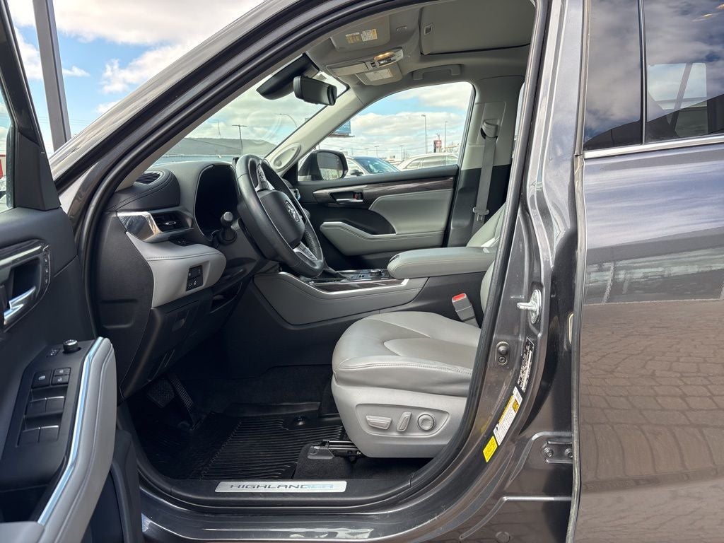 2023 Toyota Highlander Limited