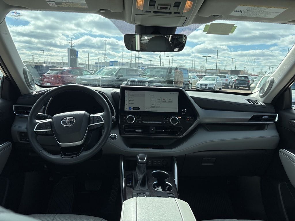 2023 Toyota Highlander Limited