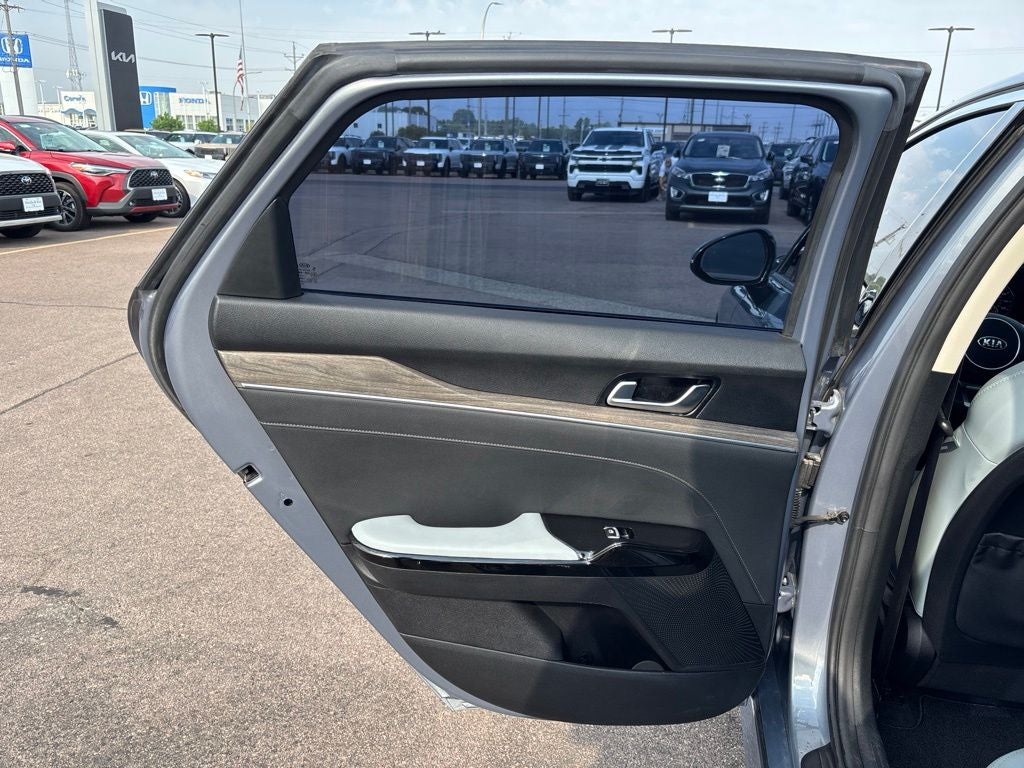 2021 Kia K5 EX