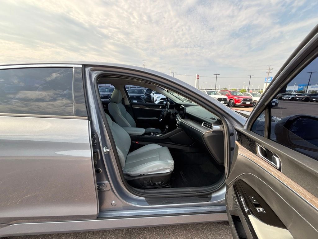 2021 Kia K5 EX