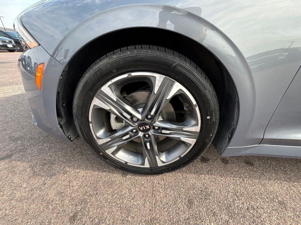 2021 Kia K5 EX