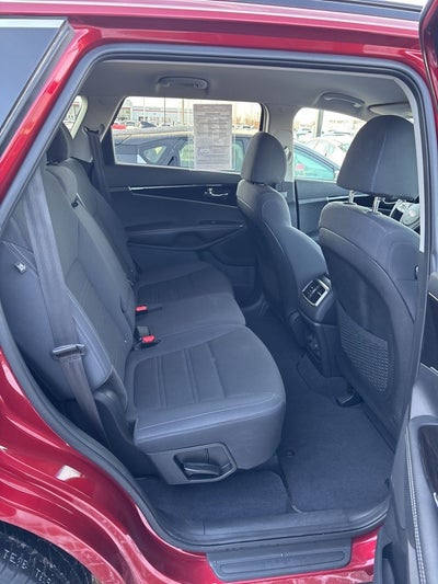 2019 Kia Sorento S