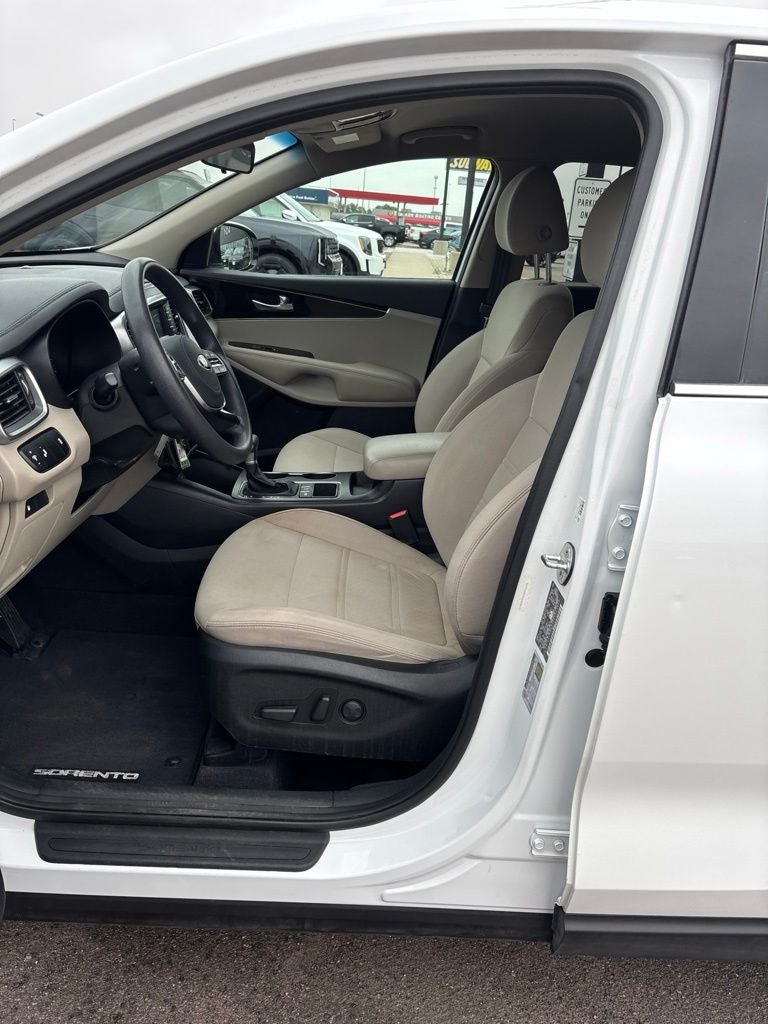 2019 Kia Sorento LX