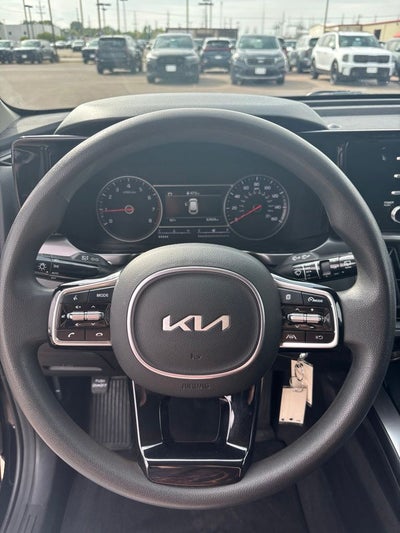 2023 Kia Sorento LX