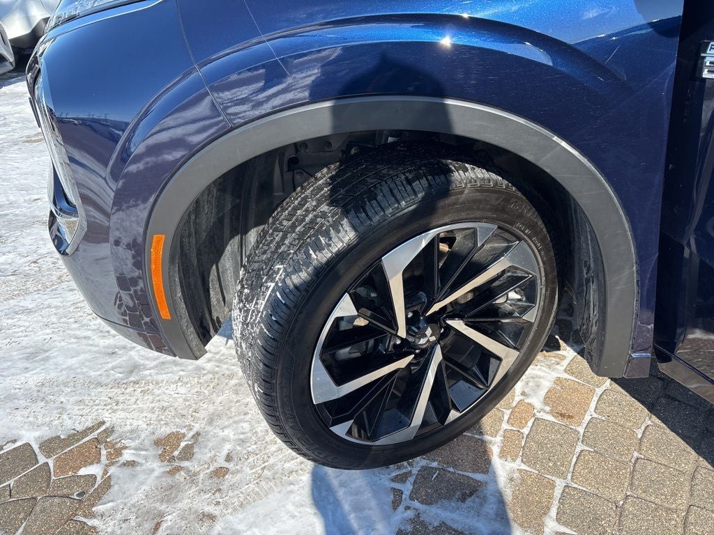 2024 Mitsubishi Outlander PHEV SEL