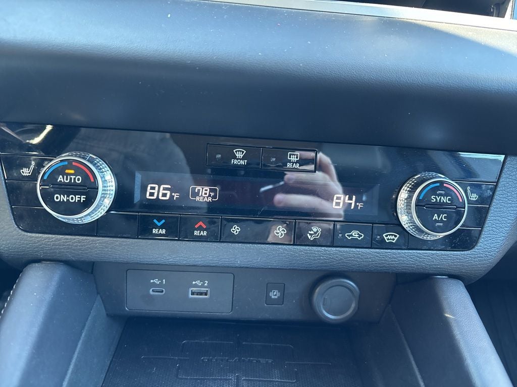 2024 Mitsubishi Outlander PHEV SEL