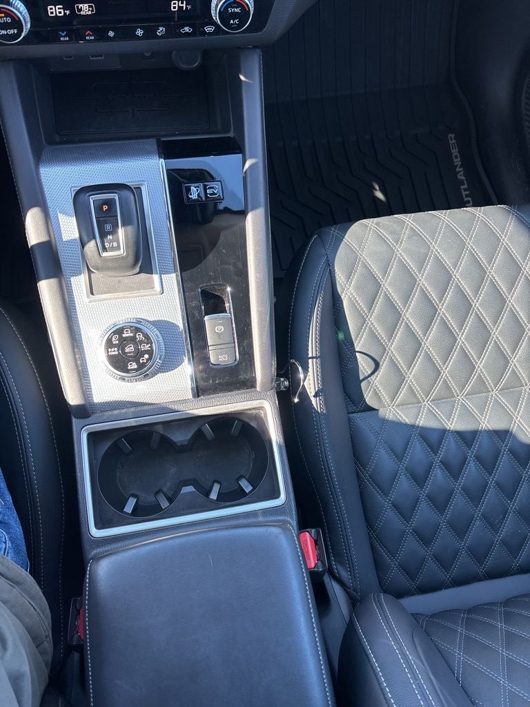 2024 Mitsubishi Outlander PHEV SEL