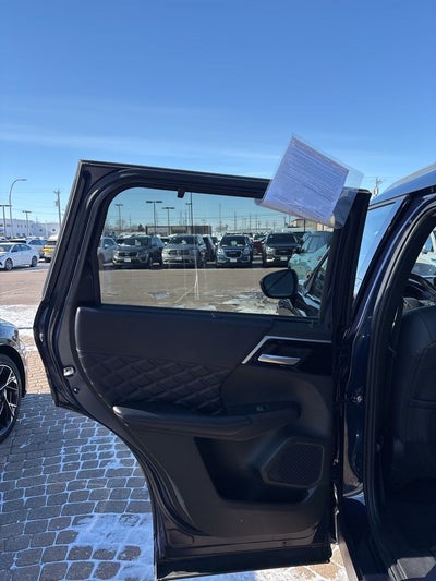 2024 Mitsubishi Outlander PHEV SEL