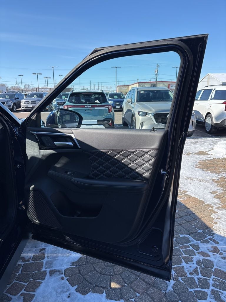 2024 Mitsubishi Outlander PHEV SEL