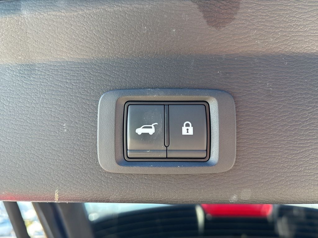 2024 Mitsubishi Outlander PHEV SEL